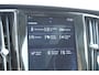 Volvo V60 2.0 T5 Inscription | Panoramadak | Cruise Control | Parkeersensoren achter | Lederen bekleding | Stoelverwarming voorzijde | Apple Carplay | Android Auto | Standkachel |