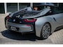 BMW i8 Roadster 1.5 | BMW Individual Donington Grau metallic | Naturleder | Progressive package | Head-Up Display | Harman Kardon HiFi System | Apple CarPlay | Comfort Access | 20'' Styling 516 Bicolor |