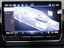 Volkswagen Tiguan 1.5 eHybrid R-Line Edition 204 pk Automaat (DSG) | Verlengde garantie | Navigatie | Panoramadak | Trekhaak (wegklapbaar) | Parkeersensoren (Park assist) | Rondomzicht camera | Black Style pakket | R-Line |