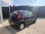 Peugeot 107 1.0-12V XS CV / 5-Deurs / Elek. Ramen / 91DKM! / Zeer nette auto!