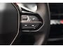 Peugeot e-2008 EV Allure 50 kWh 3-fase [ LED Navi Camera Keyless ]