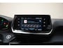 Peugeot e-2008 EV Allure 50 kWh 3-fase [ LED Navi Camera Keyless ]