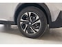 Peugeot e-2008 EV Allure 50 kWh 3-fase [ LED Navi Camera Keyless ]