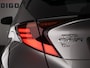 Toyota C-HR / C-HR+ 1.8 Hybrid Executive Bi-Tone | JBL Audio | Dodehoek Detectie | Apple Carplay & AndroidAUTO | Half Leder |