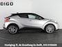 Toyota C-HR / C-HR+ 1.8 Hybrid Executive Bi-Tone | JBL Audio | Dodehoek Detectie | Apple Carplay & AndroidAUTO | Half Leder |