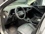 Kia Niro Hybrid 1.6 GDi DynamicLine | Widescreen | camera | 1/2 Leder | Stoel en stuurverwarwing