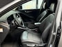 Kia Niro Hybrid 1.6 GDi DynamicLine | Widescreen | camera | 1/2 Leder | Stoel en stuurverwarwing