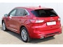 Ford Kuga 2.5-225pk PHEV 'Vignale'. Zeer luxe hybride rijden voor een reële prijs ! Slechts 33.000km ! Autm.airco dual, stuur-, stoel-, achterbank- en voorraamverw., LED verl.,  lederen interieur, B&O soundsyst., lane- en side assist etc.