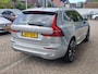 Volvo XC60 2.0 T6 PLUG-IN HYBRID AWD CORE BRIGHT Open dak | Google Maps | Keyless