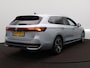 Volkswagen Passat Variant 1.5 eHybrid Elegance Business | ACC | Camera | Zwenk. Trekhaak | Navi | Stoel/Stuurverwarming | Sideassist |