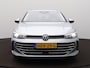 Volkswagen Passat Variant 1.5 eHybrid Elegance Business | ACC | Camera | Zwenk. Trekhaak | Navi | Stoel/Stuurverwarming | Sideassist |