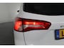 Ford Focus Wagon 1.0 EcoBoost Active Business | Navigatie | Parkeersensoren | Keyless start | 17 Lichtmetalen velgen | Airco | Cruise Control