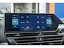 Citroën E-C4 Shine 50 kWh | Cruise adaptief | 18'' | Head-up display | Lederen/stof bekleding | Digitaal dashboard | Camera | Achteruitrijcamera | Apple Carplay/Android Auto|telefoonintegratie premium | Cruise control adaptief met Stop&Go