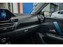 Citroën E-C4 Shine 50 kWh | Cruise adaptief | 18'' | Head-up display | Lederen/stof bekleding | Digitaal dashboard | Camera | Achteruitrijcamera | Apple Carplay/Android Auto|telefoonintegratie premium | Cruise control adaptief met Stop&Go