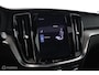 Volvo V60 2.0 T8 Twin Engine AWD R-Design |Head Up | Adaptive Cruise | Keyless | Camera | BLISS | Verwarmbare voorstoelen | Trekhaak | Dealer onderhouden