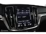 Volvo V60 2.0 T8 Twin Engine AWD R-Design |Head Up | Adaptive Cruise | Keyless | Camera | BLISS | Verwarmbare voorstoelen | Trekhaak | Dealer onderhouden
