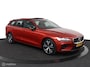 Volvo V60 2.0 T8 Twin Engine AWD R-Design |Head Up | Adaptive Cruise | Keyless | Camera | BLISS | Verwarmbare voorstoelen | Trekhaak | Dealer onderhouden