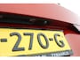 Volvo V60 2.0 T8 Twin Engine AWD R-Design |Head Up | Adaptive Cruise | Keyless | Camera | BLISS | Verwarmbare voorstoelen | Trekhaak | Dealer onderhouden