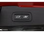 Volvo V60 2.0 T8 Twin Engine AWD R-Design |Head Up | Adaptive Cruise | Keyless | Camera | BLISS | Verwarmbare voorstoelen | Trekhaak | Dealer onderhouden