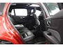 Volvo V60 2.0 T8 Twin Engine AWD R-Design |Head Up | Adaptive Cruise | Keyless | Camera | BLISS | Verwarmbare voorstoelen | Trekhaak | Dealer onderhouden