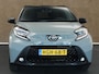 Toyota Aygo X 1.0 VVT-i MT Pulse - ORIGINEEL NEDERLANDSE AUTO - ACHTERUITRIJCAMERA - APPLE CARPLAY/ANDROID AUTO - CRUISE CONTROL ADAPTIEF - AUTOMATISCHE AIRCO - LED KOPLAMPEN - RIJSTROOKSENSOR MET CORRECTIE - VERKEERSBORDDETECTIE - GROOTLICHTASSISTENT - LICHTMETALEN VELGEN 17"