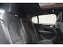 Volvo C40 Recharge Ultimate 69 kWh | Trekhaak | Panoramadak | 360 Graden Camera | 19'' Lichtmetalen Velgen | Elektrisch Verstelbare Voorstoelen | Adaptieve Cruise Control | Google Infotainment | Standkachel | Apple Carplay | Harman Kardon