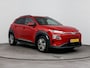 Hyundai Kona Electric EV Premium 64 kWh | Camera | SOH 96% | Warmtepomp | Navi & Carplay/Android | Clima | Stoelverkoeling & Stoel stuur verwarming |