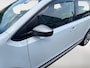 Volkswagen Up! 1.0 TSI BMT cross up! | Parkeercamera | Stoel + Stuurverwarming | Climate control | Bluetooth | Lm-velgen