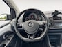 Volkswagen Up! 1.0 TSI BMT cross up! | Parkeercamera | Stoel + Stuurverwarming | Climate control | Bluetooth | Lm-velgen