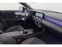 Mercedes-Benz A-klasse 180 AMG Night-Pack Pano-Dak 18'LMV Carplay Sfeerverlichting