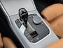 BMW 3-Serie Touring 318i Advantage, 157Pk, 2022, 1ste eigenaar, Panoramadak, Trekhaak, Climate control, Apple CarPlay, Sportstoelen, Navigatie, Elektrische achterklep, Parkeersensoren,