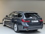 BMW 3-Serie Touring 318i Advantage, 157Pk, 2022, 1ste eigenaar, Panoramadak, Trekhaak, Climate control, Apple CarPlay, Sportstoelen, Navigatie, Elektrische achterklep, Parkeersensoren,