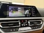 BMW 3-Serie Touring 318i Advantage, 157Pk, 2022, 1ste eigenaar, Panoramadak, Trekhaak, Climate control, Apple CarPlay, Sportstoelen, Navigatie, Elektrische achterklep, Parkeersensoren,