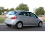 Mercedes-Benz B-klasse 170 Automaat 116PK 1e eigenaar Top Staat Parkeersensoren Stoelverwarming Nieuwe APK YoungTimer