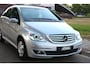 Mercedes-Benz B-klasse 170 Automaat 116PK 1e eigenaar Top Staat Parkeersensoren Stoelverwarming Nieuwe APK YoungTimer