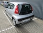 Peugeot 107 1.0-12V XS Apk 03-07-2027 Airco electrisch pakket 1e eigenaar zeer mooie auto nu scherpe meeneem prijs