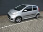 Peugeot 107 1.0-12V XS Apk 03-07-2027 Airco electrisch pakket 1e eigenaar zeer mooie auto nu scherpe meeneem prijs