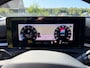 Volkswagen T-Roc 1.5 eTsi R-Line First Edition / BTW Auto / Automaat / 20"LM Velgen / Camera / Panorama dak / Stoelverwarming