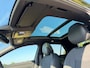 Volkswagen T-Roc 1.5 eTsi R-Line First Edition / BTW Auto / Automaat / 20"LM Velgen / Camera / Panorama dak / Stoelverwarming