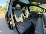 Volkswagen T-Roc 1.5 eTsi R-Line First Edition / BTW Auto / Automaat / 20"LM Velgen / Camera / Panorama dak / Stoelverwarming