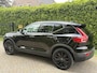 Volvo XC40 1.5 | R-Design |black on black|H & K