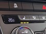 Volkswagen T-Roc 1.5 TSI Style | NAVIGATIE | STOELVERWARMING | KLIMAATREGELING