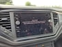 Volkswagen T-Roc 1.5 TSI Style | NAVIGATIE | STOELVERWARMING | KLIMAATREGELING