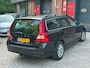Volvo V70 2.0T Kinetic|Atomaat|Airco Climate|Dealer Onderhouden| NAP|APK|Trekhaak|BOVAG Erkend
