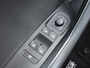 Skoda Karoq 1.5 TSI ACT Business Edition / Wegklapbare Trekhaak / Dealer Onderhouden / Carplay / Android Auto / Sensoren Achter / Cruise Control /