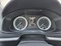 Skoda Karoq 1.5 TSI ACT Business Edition / Wegklapbare Trekhaak / Dealer Onderhouden / Carplay / Android Auto / Sensoren Achter / Cruise Control /