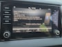 Skoda Karoq 1.5 TSI ACT Business Edition / Wegklapbare Trekhaak / Dealer Onderhouden / Carplay / Android Auto / Sensoren Achter / Cruise Control /