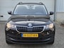 Skoda Karoq 1.5 TSI ACT Business Edition / Wegklapbare Trekhaak / Dealer Onderhouden / Carplay / Android Auto / Sensoren Achter / Cruise Control /