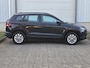 Skoda Karoq 1.5 TSI ACT Business Edition / Wegklapbare Trekhaak / Dealer Onderhouden / Carplay / Android Auto / Sensoren Achter / Cruise Control /