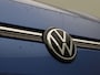 Volkswagen T-Roc 1.5 eTsi Life First Edition 150 PK| Origineel Nederlands | 1e Eigenaar | Stoelverwarming | Stuurwielverwarming | Achteruitrijcamera | AppleCarplay | Dodehoekdetectie